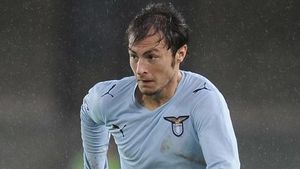Lazio nu i-a prelungit contractul lui Ștefan Radu** și riscă să-l piardă pe român din cauza fraților Becali! Ce i-a enervat pe italieni