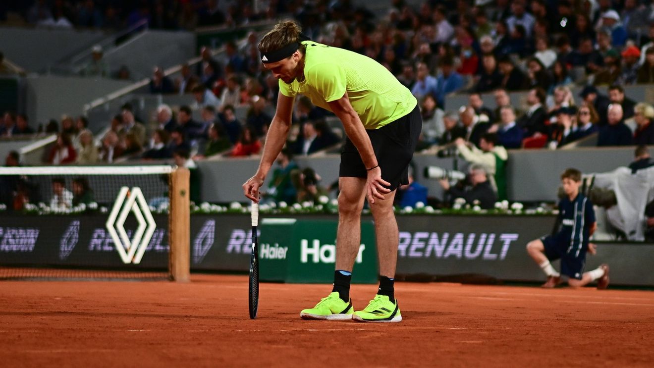 Zverev, explicație ilară după ce Djokovic l-a eliminat de la Roland Garros. A dat vina pe condițiile meteo