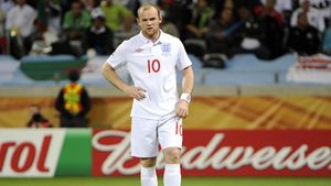 Englezii așteaptă victoria de la Rooney! Redknapp: "Nu aș da 1,5 milioane Â£ pe el!"