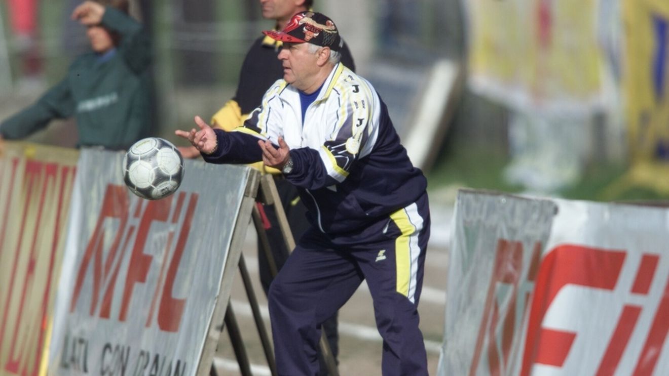 „Proștii** râd de mine"