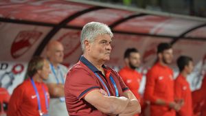 Cum încearcă Ioan Andone să-l convingă pe Gnohere să rămână la Dinamo: "La Steaua ar putea avea soarta lui Tade! La noi poate să aibă un viitor frumos" 