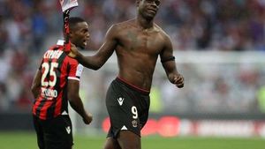 Balotelli, insultat de suporterii Bastiei: "Acești oameni fac fotbalul de rușine!"