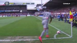 VIDEO | Fotbalul de top din Europa nu a mai văzut așa ceva. Ă‚sta e cu siguranță cel mai prost executat corner din istorie