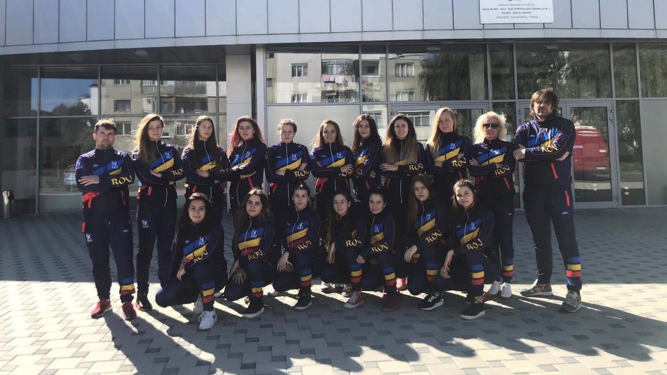 Fetele din naționala de polo a României, mesaj emoționant pentru combatarea coronavirusului: "Stați acasă acum ca să ne îmbrățișăm mai târziu" | VIDEO