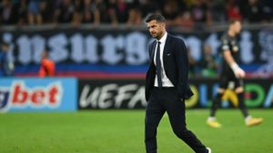 Fanii celor de la FCSB și-au pierdut răbdarea cu echipa antrenată de Nicolae Dică! Ce au putut să scandeze suporterii prezenți la umilința cu Silkeborg