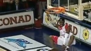 Obiect de studiu pentru Kobe și LeBron:** 'slam-ul trambulină'