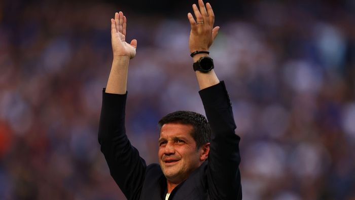 Cui i-a dedicat Cristi Chivu trofeul de campion al Italiei după ce l-a ridicat deasupra capului
