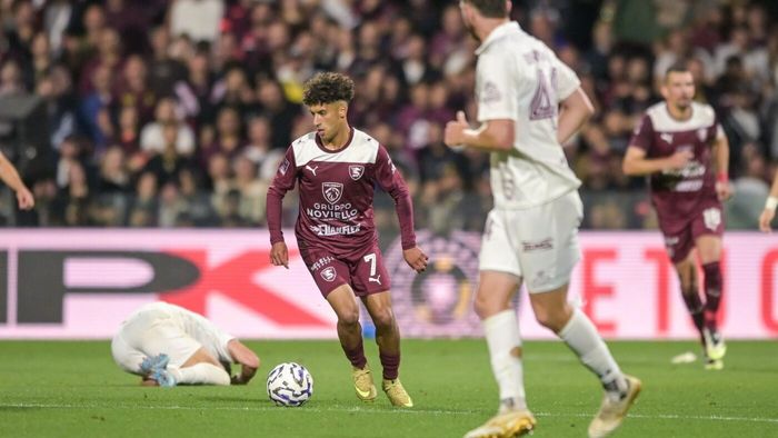 Dinamo, ce transfer! Vrea să cumpere un atacant marocan din Liga a 3-a din Italia