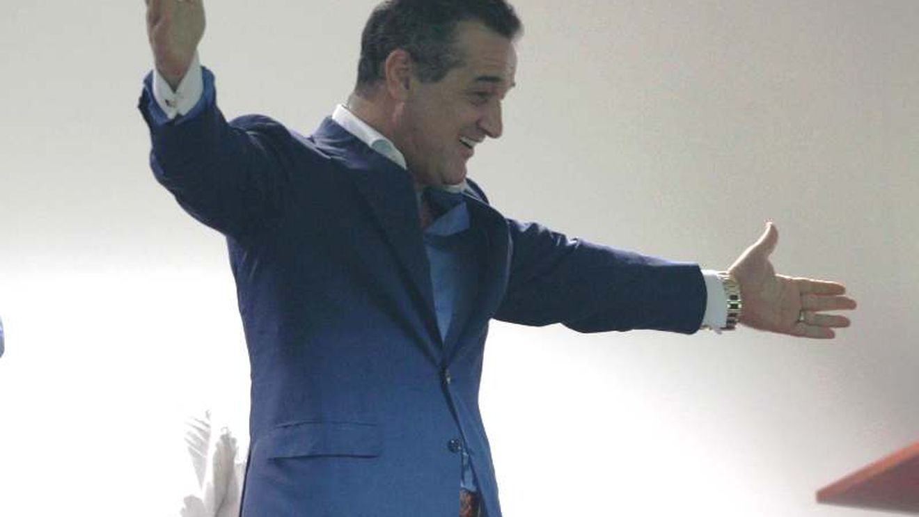 "Dacă Năstase vrea Steaua, să aducă banii! Eu o vând, dar n-o cumpără nimeni!"