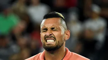 Bad-boy a lovit din nou: Nick Kyrgios a primit cea mai mare amendă de la Wimbledon pentru că a scuipat către un spectator! De ce și-a pierdut cumpătul jucătorul