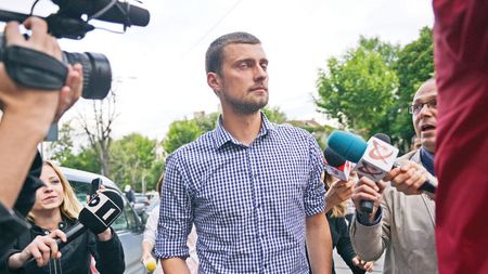 Două simboluri de la Dinamo, despre transferul lui Tamaș: "Mă așteptam de la el, eu am alt caracter". Lupu: "Și eu am fost mai rebel, dar nu mă lăudam"