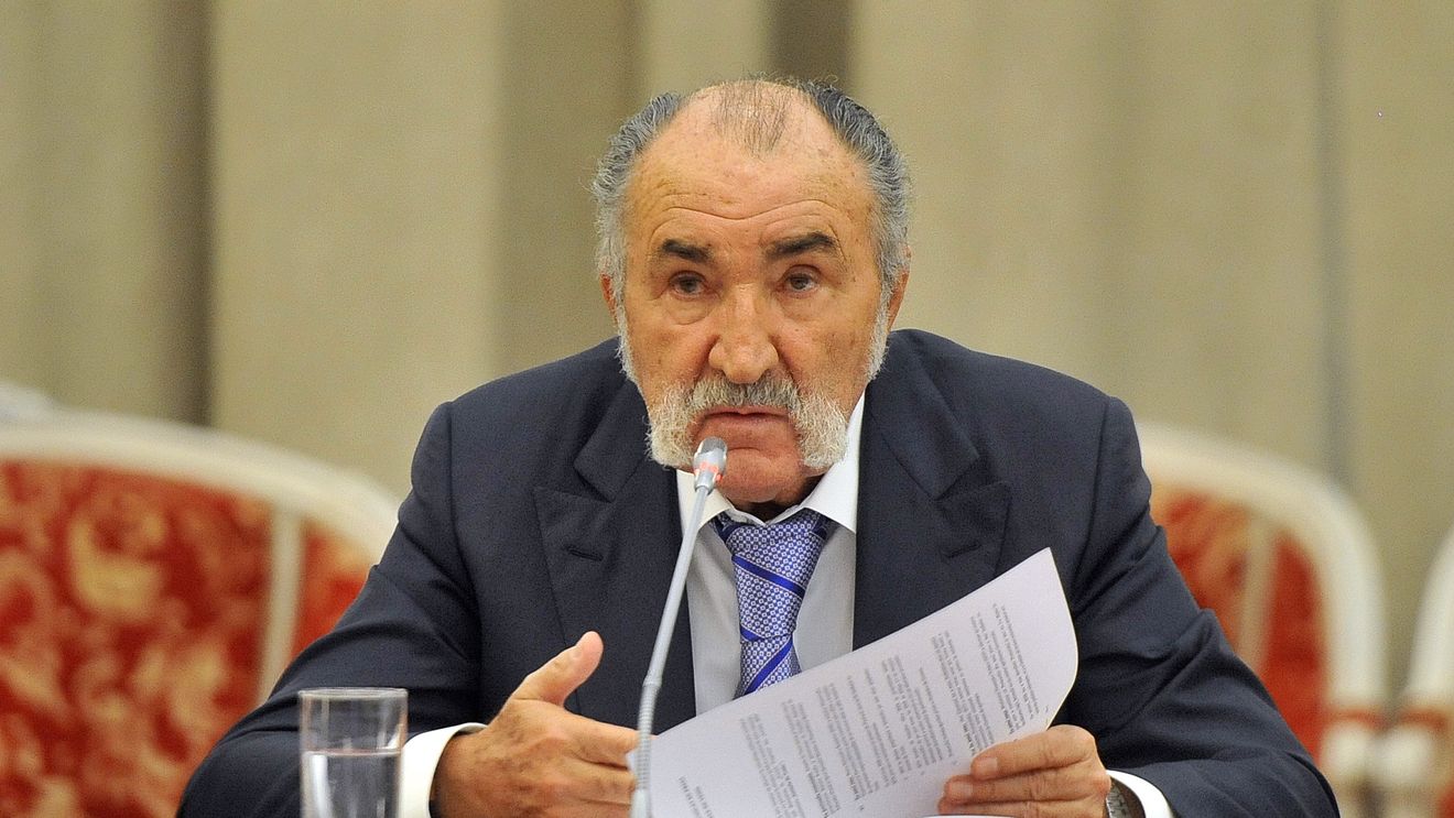 EXCLUSIV | Declarație "marcă înregistrată" acordată de Ion Țiriac despre Roger Federer, înainte de blockbusterul "FEDAL". "Tare mi-ar fi plăcut să spargă câte o rachetă"