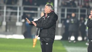 Cum va gestiona Cristiano Bergodi criza de la Rapid. Detaliile cruciale oferite de fostul său jucător: „Nu acceptă nimic! Este foarte impulsiv”. VIDEO