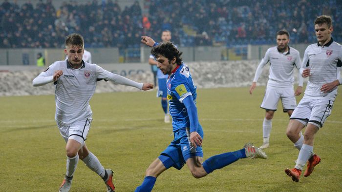 EXCLUSIV | O nouă ofertă pentru Fabbrini! E ademenit de un club din Liga 1: "Nu cred că îi face cineva o ofertă mai bună în România". Care e "piedica" în drumul său spre Dinamo: "La cei 150.000 de jucători pe care i-a vrut Rednic, mai contează unul?"