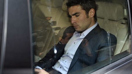 De ce l-a băgat Mutu în spital pe chelnerul sârb?** "M-a amenințat că voi avea soarta româncei omorâtă la Roma!"