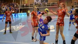 "Știm că suporterii nu își vor abandona echipa la greu!"** Apelul Oltchimului către fani după ce meciul cu Gyor s-a mutat la București