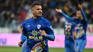 Rapid, ofertă pentru transferul lui Constantin Budescu: „A cerut 1.000.000 de dolari pentru el”. EXCLUSIV