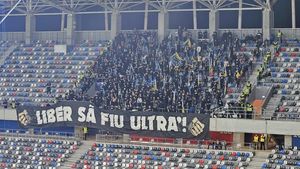Prahovenii au vandalizat stadionul Steaua! Incidente în galeria Petrolului Ploieşti la meciul cu FCSB: ultraşii au rupt scaunele şi s-au pregătit de război!