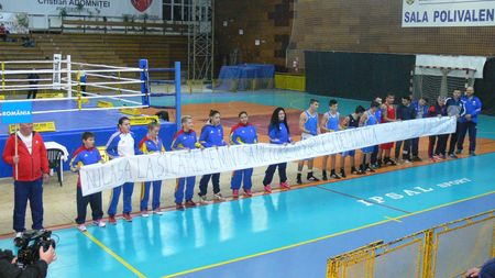 Sportivii din box s-au săturat și au protestat la Centura Moldovei: "Nu lăsa lașii care ne mint să ne fure visurile și demnitatea. Conducerea FRB: DEMISIA!"