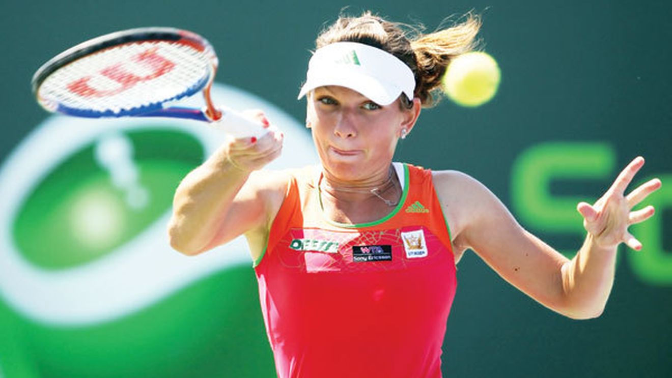 Serena**da Simonei! A treia confruntare cu un lider mondial