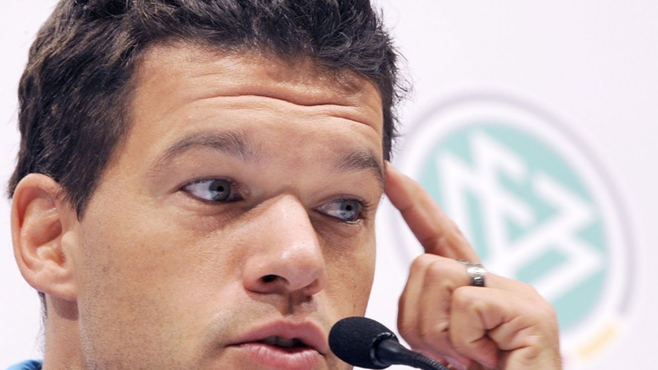 Renunță Ballack la "Mannschaft" după Mondialul din 2010?