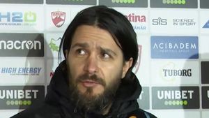 Marius Nicolae, vești proaste pentru fanii lui Dinamo. „Nu ne putem gândi la play-off!” Spaniolii, dați dispăruți + Ce așteptări are de la derby-ul cu FCSB