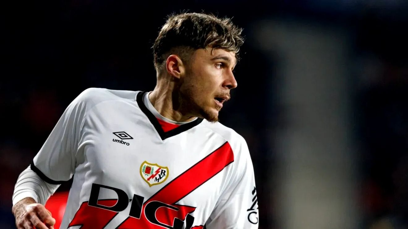 Columbianul care poate bloca transferul lui Andrei Rațiu la FC Barcelona