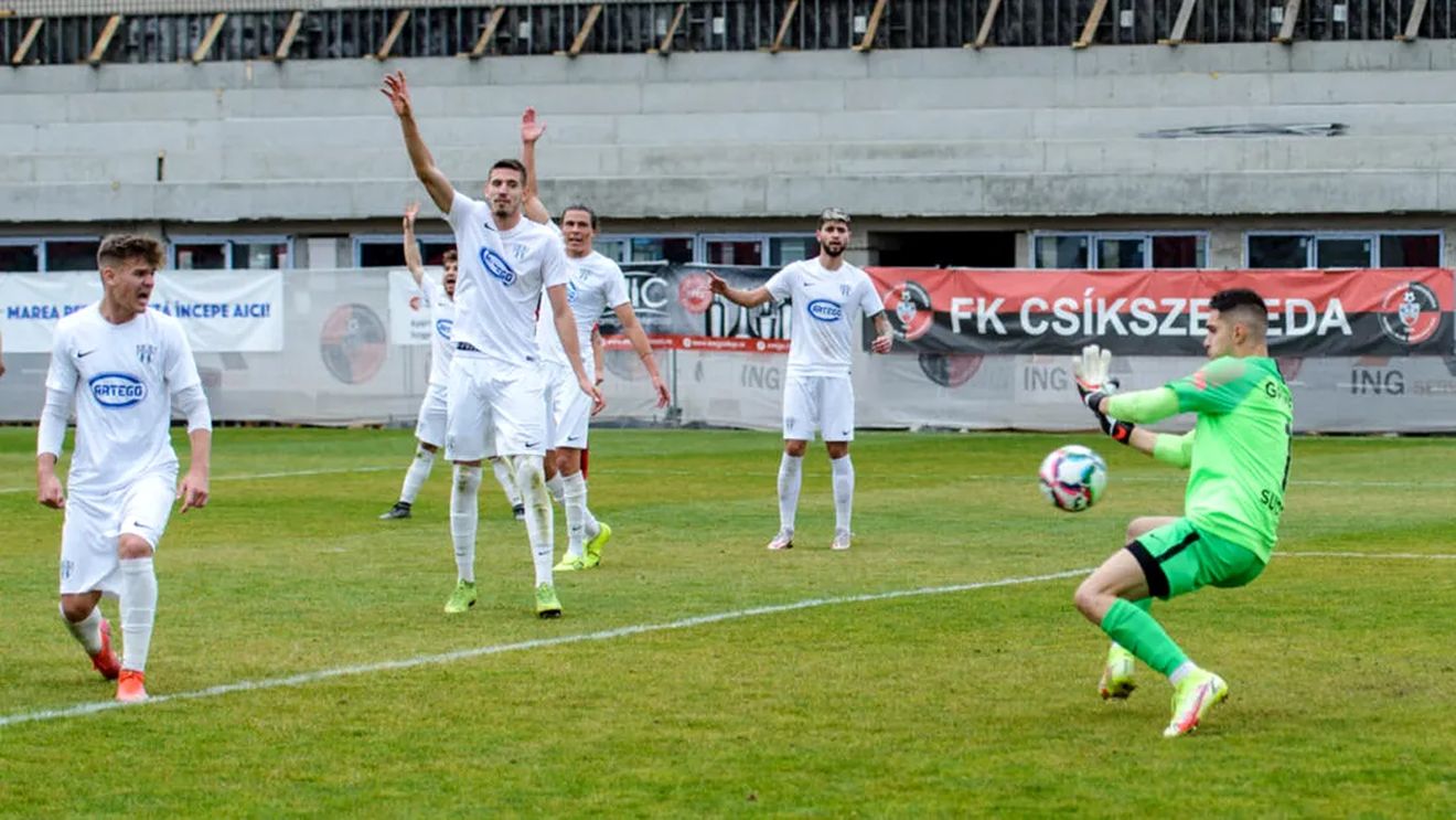 Afaceristul cu avere de 60.000.000 de euro a îngropat echipa de fotbal din Oltenia! S-a terminat: jucătorii sunt neplătiți de 6 luni și falimentul e inevitabil