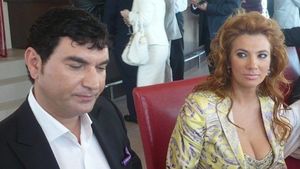 Cum arată Mihaela, prima nevastă a lui Cristi Borcea, după ce și-a găsit un nou iubit! Cu cine s-a cuplat femeia după ce a avut grijă să slăbească