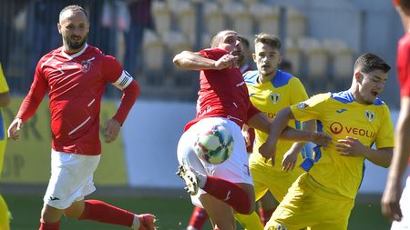 CS Comunal Șelimbăr, revoltată față de comentariul de pe DigiSport de la meciul cu Petrolul. ”Jignirile aduse au creat un real prejudiciu de imagine clubului nostru, dar și localității noastre.” Echipa sibiană amenință cu instanța postul TV