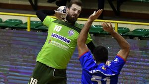 CSM Bacău s-a „salvat” și va lua startul în Liga Zimbrilor! Suma pe care a primit-o azi echipa de handbal masculin, pentru a-și continua activitatea