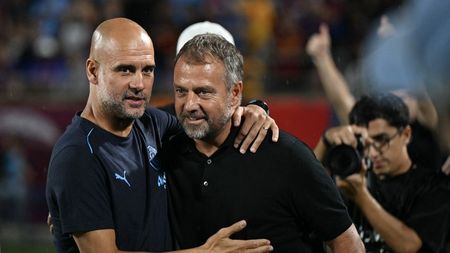 Sub amenințarea furtunii! Cum a debutat FC Barcelona cu Hansi Flick pe banca tehnică