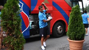 Replica lui Bonfim, după ce a fost DAT AFARĂ‚** de Cîrțu de la Steaua! MOTIVUL pentru care a reacționat nervos la Severin