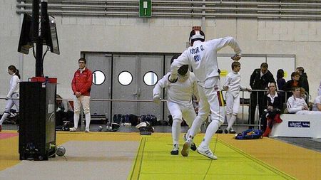 Un singur spadasin român în optimi la prima etapă a Circuitul European de cadeți de la Ankara