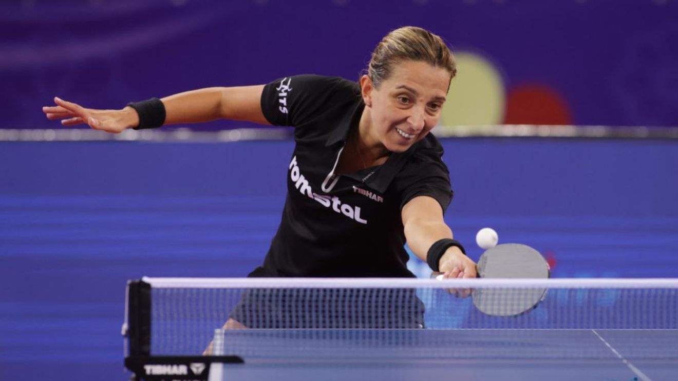 Dacă la fotbal doar visăm să ne aflăm la masa bogaților, la tenis de masă lucrurile stau total diferit. O româncă se luptă pentru trofeul Ligii Campionilor!