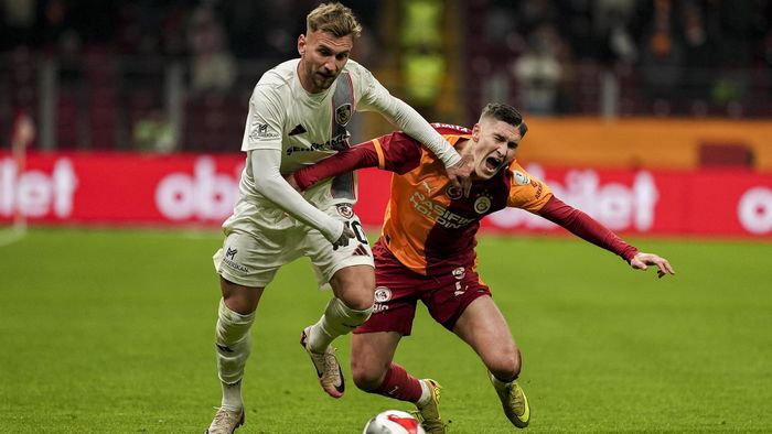 Final pentru Drăguș la Gaziantep: atacantul lui Rădoi a părăsit echipa, iar Becali îl așteaptă la FCSB