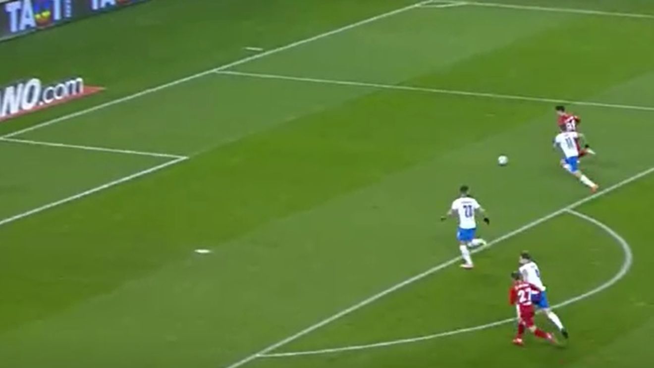 Olimpiu Moruțan, assist superb pentru Dennis Man! Starul celor de la FCSB, ocazie mare în debutul derby-ului de la Craiova | VIDEO