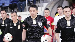 Colțescu** la derby!