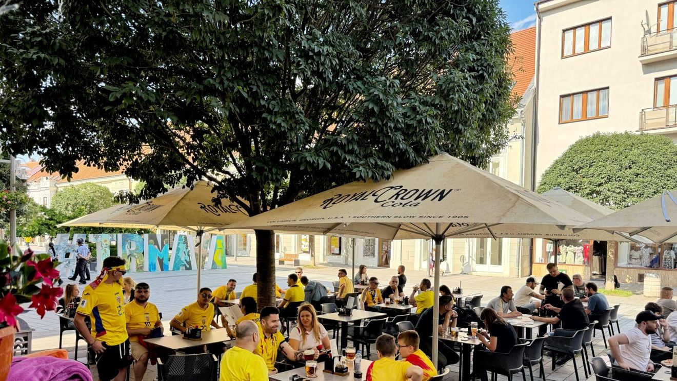 Suporterii României au colorat în galben centrul Trnavei! Susținere importantă pentru naționala lui Pancu la debutul la EURO!