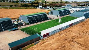 Primarul din Ploiești, reacție dură după ce polițiștii au închis un complex sportiv celebru în oraș. Neregulile grave au stârnit mânie: „Vor fi responsabile ca în cazul Colectiv”