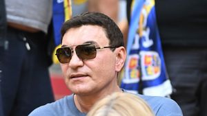 Cristi Borcea avansează cu proiectul imobiliar de 15.000.000 de euro de la Doi Cocoşi. Cel mai scump dintre cele 102 apartamente din ansamblul rezidențial, de pe locul fostului restaurant, va costa 240.000 de euro: "Am băgat deja 1,5 milioane de euro"