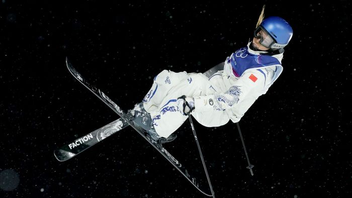 Campioana olimpică a avut o apariție cu care i-a lăsat cu gura căscată pe toți. Cum a venit îmbrăcată la Luvru