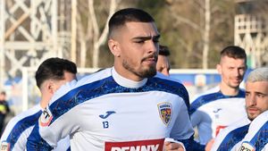 Nu a mai greșit Mihai Popescu, a făcut-o Denis Ciobotariu! Rapidistul, depășit ușor la golul marcat de San Marino cu România!