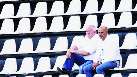 Porumboiu e sigur că Vasluiul se califică în finală:** "I-am spus lui Copos să stea liniștit că vom bate cu 2-1 în Giulești"