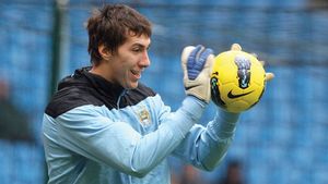 West Ham, salvarea lui Pantilimon?** Mutarea prin care românul își mai asigură un sezon în Premier League