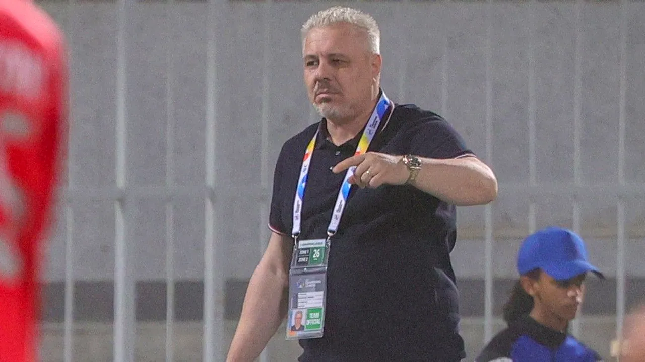 Marius Șumudică, luat peste picior de un fost patron din Superliga după ce a anunțat că se retrage din antrenorat. „Când o are prea mică, când o are prea mare!”