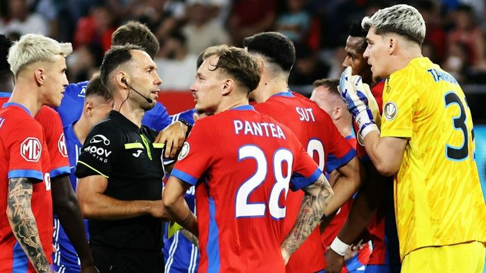 Jucătorul a cerut oficial să plece de la FCSB pentru că e rezervă: „S-a dus la nea Gigi Becali. Nimic nu e corect în fotbal”