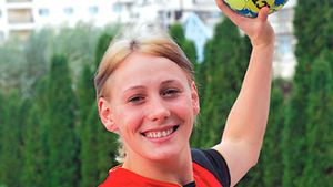 Handbalistele băimărence trec la fotbal. Schimbă și tricourile?
