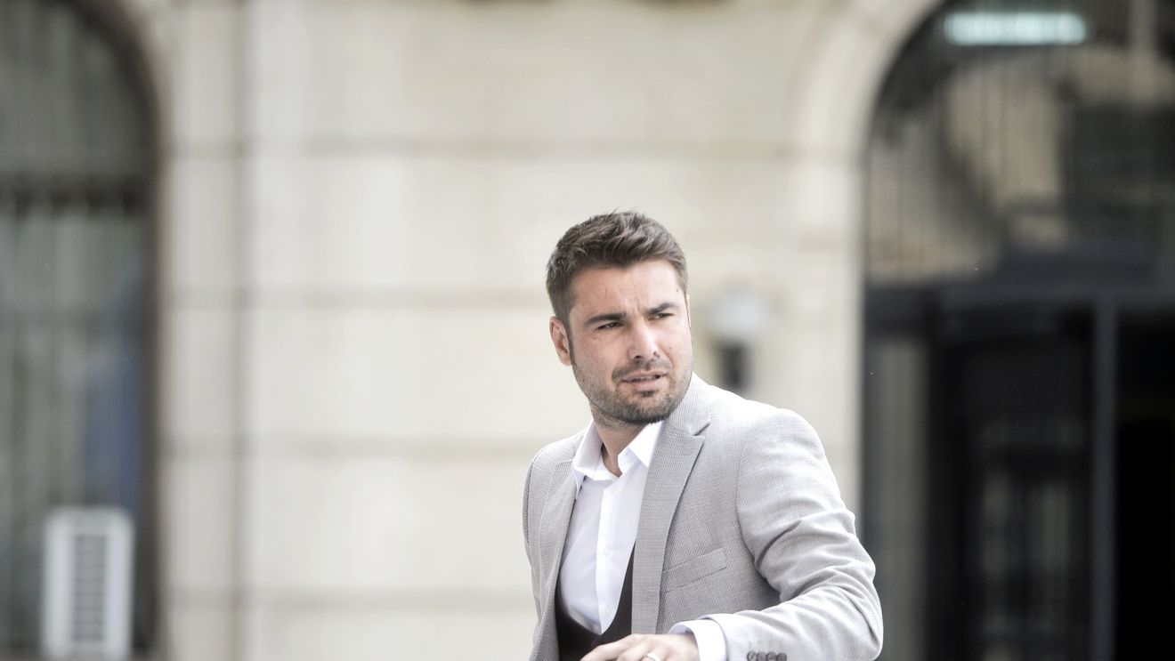 Mutu, noul antrenor de la FC Voluntari! Reacția clubului: "Numirea lui s-a făcut pentru că a insistat pentru el!"