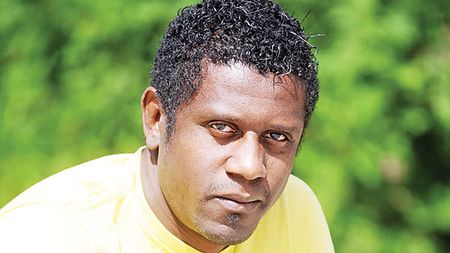 Alvarez, spaima radarelor! Interviu cu noua achiziție a lui Dinamo!** Parcă s-a născut "câine"! :) Cum pocește numele Stelei și ce spune despre echipa lui Dario Bonetti